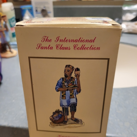 Africa- International Santa Clause Collection - Picture 15 of 15